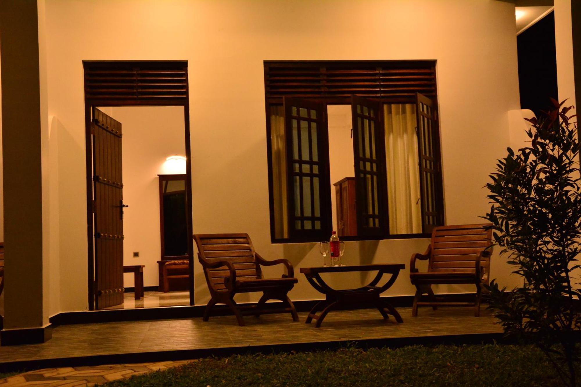 Skyresort Tangalle Exterior foto
